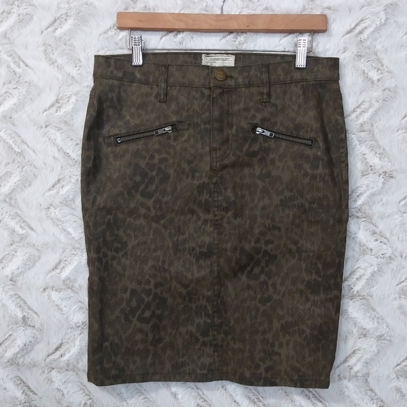 ⭐Current/Elliott Soho Zip Coated Pencil Skirt 27 - Picture 5 of 7